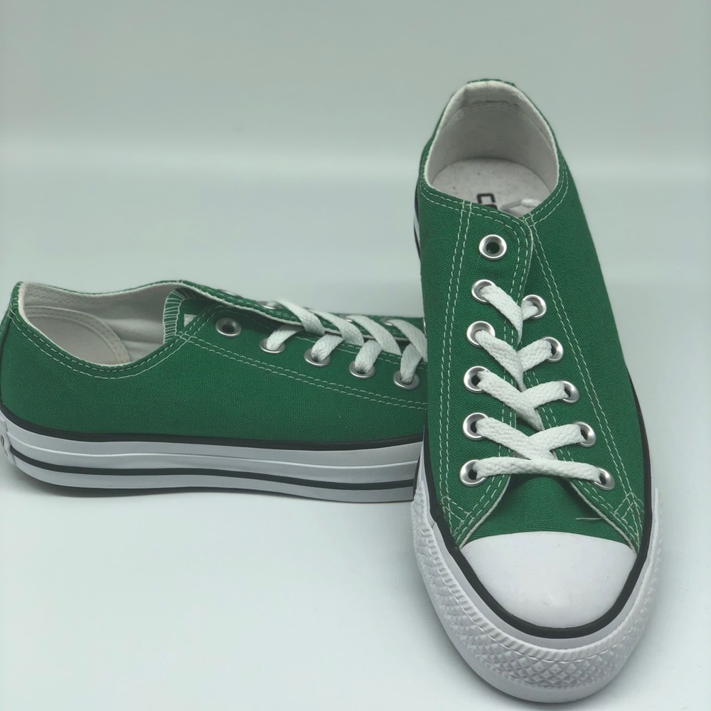 BRAND NEW unisex Green Converse. Never worn.